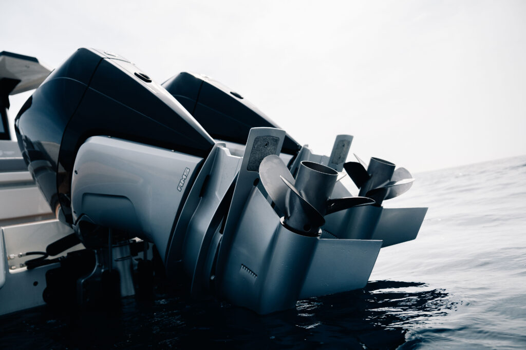 Kumbra 34 engine