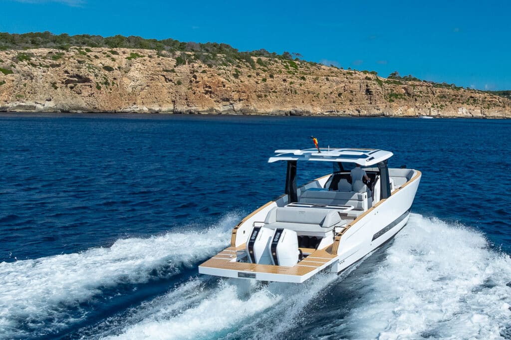 Moving around the Mallorca island by boat
