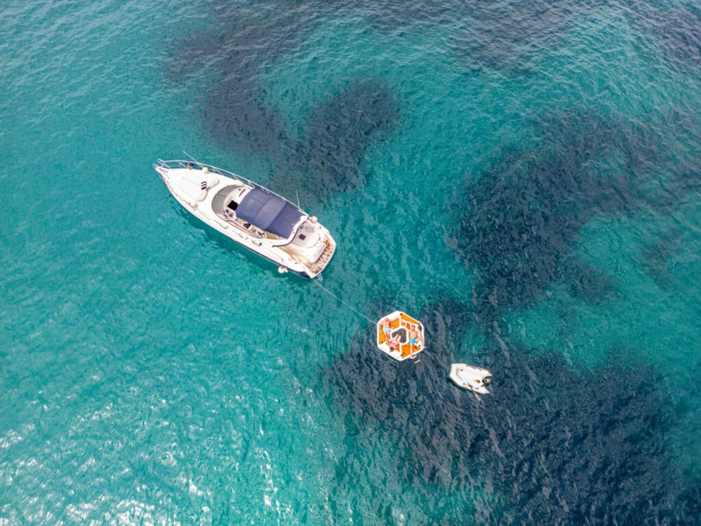 yacht charter for families in mallorca