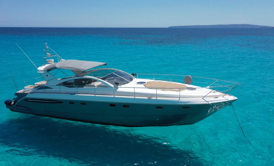 681a193e1d482d12ececc0df_01_FairlineTarga52_boarchartermenorca