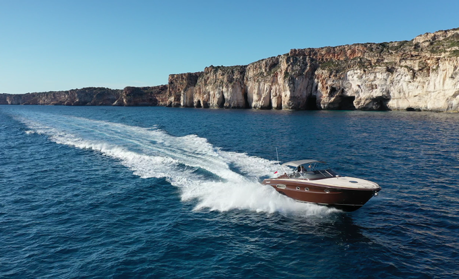 681a201a9a065599a814c89d_01 Espresso Menorca Arcoa 41