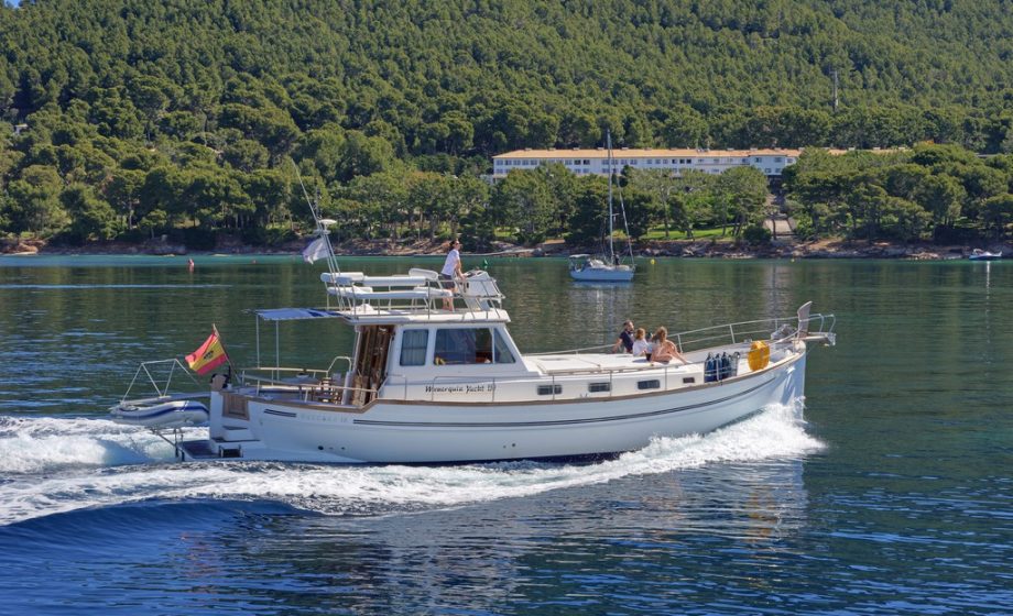 681a229bfd672aedabc0aaeb_menorquin-yachts-150-flybridge-buccara-ix-a8a31de0-a