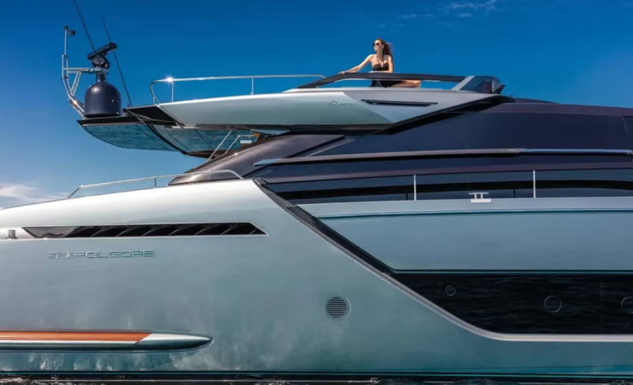 68c2952009086bfb97bf6073_Riva 10